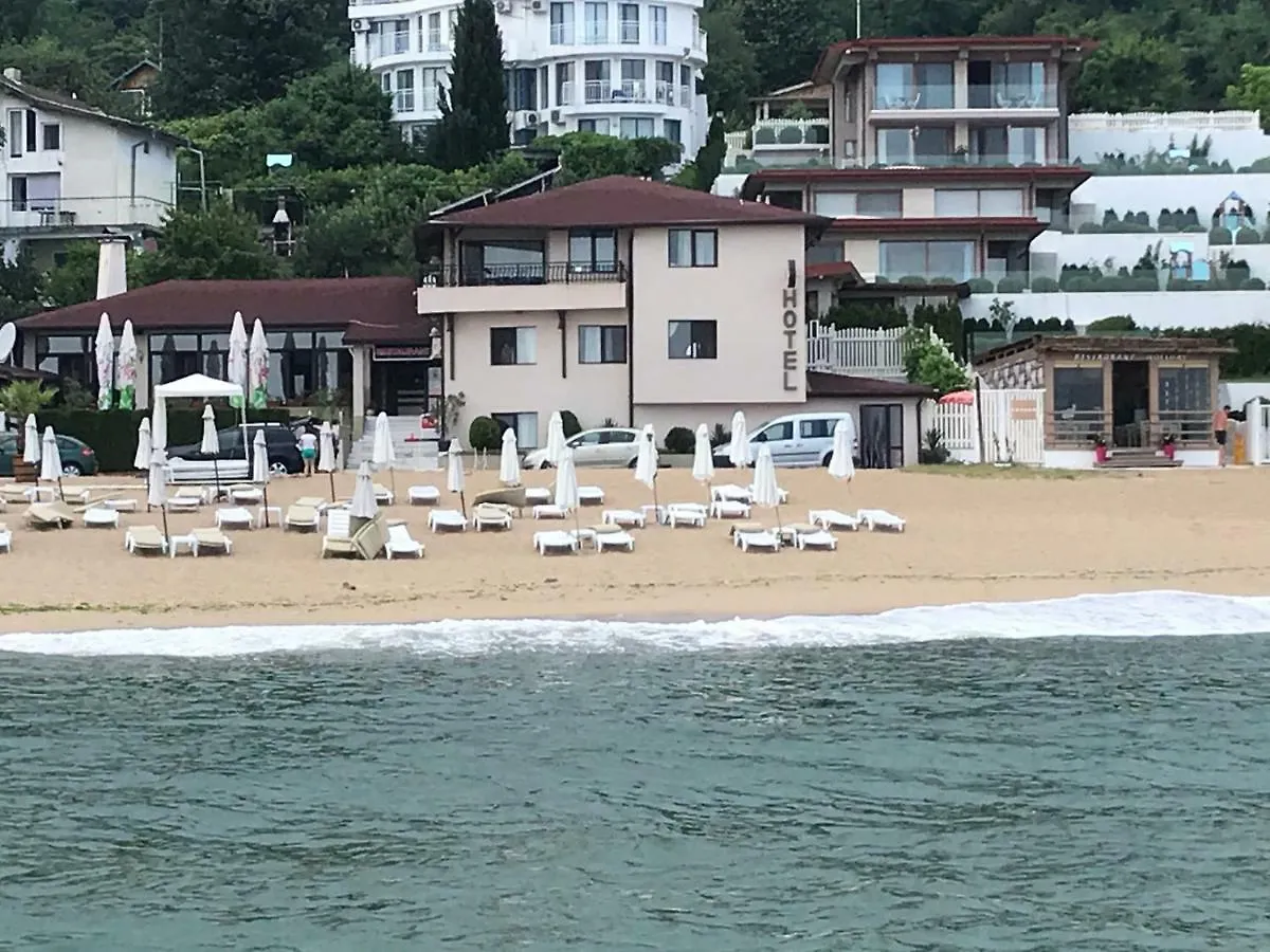 Family Hotel Pier Golden Sands 3*,